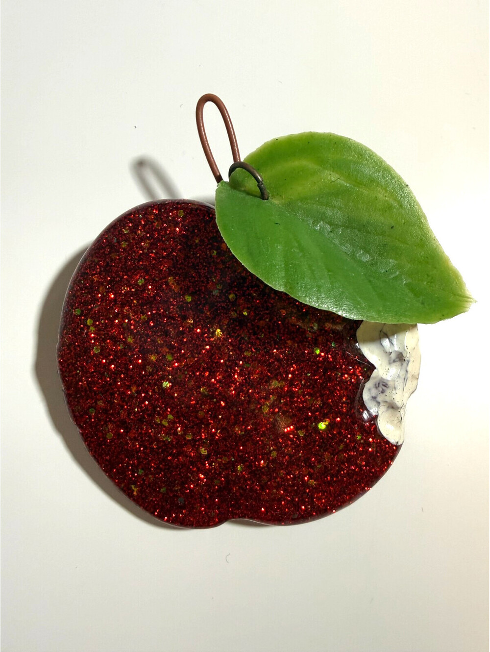 Apple Glitter Brooch - Luxulite Fakelite Reproduction Lucite Fruit Resin Pin